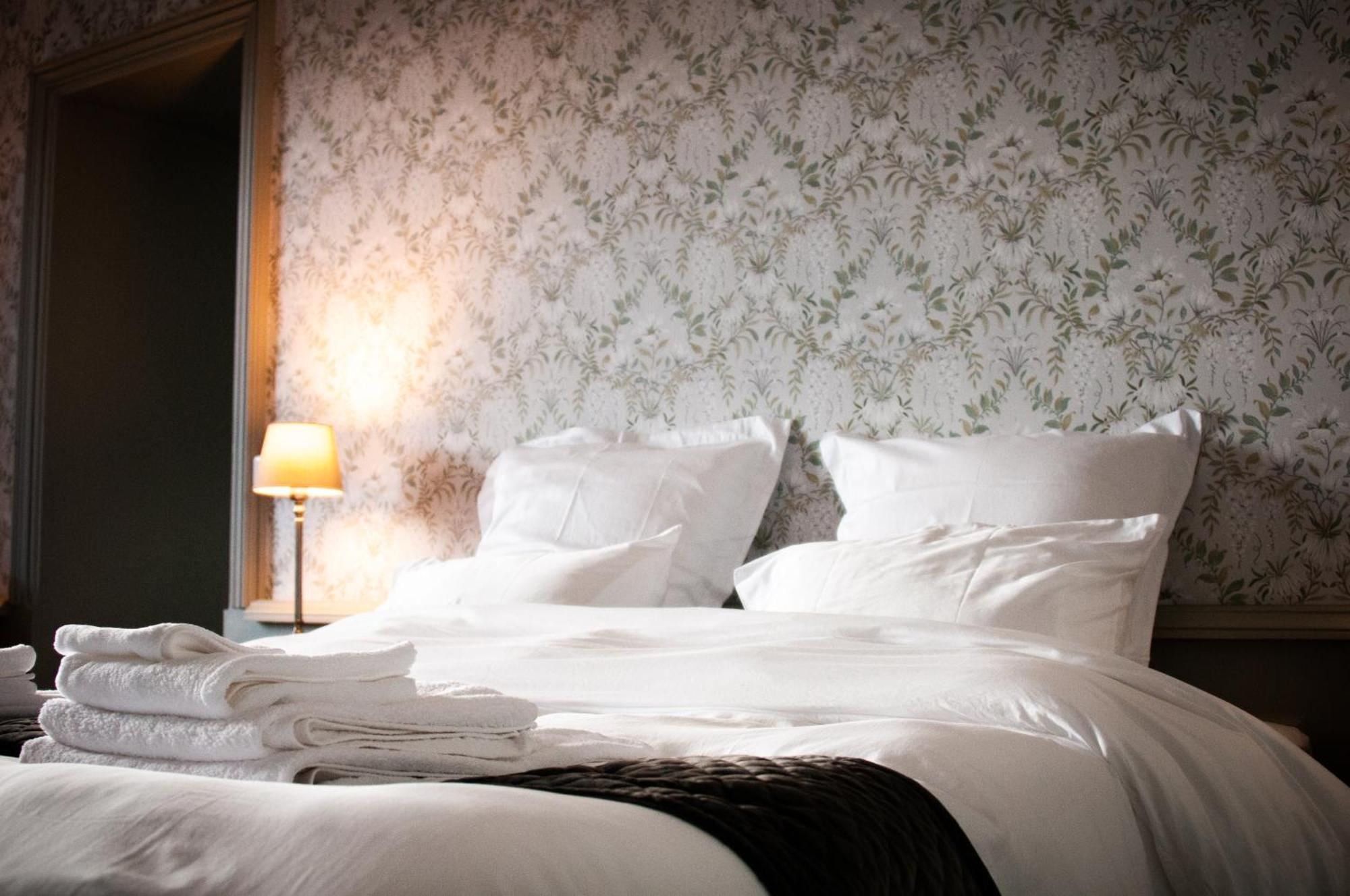 Domaine De La Briouse Bed & Breakfast Sanxay Exterior foto